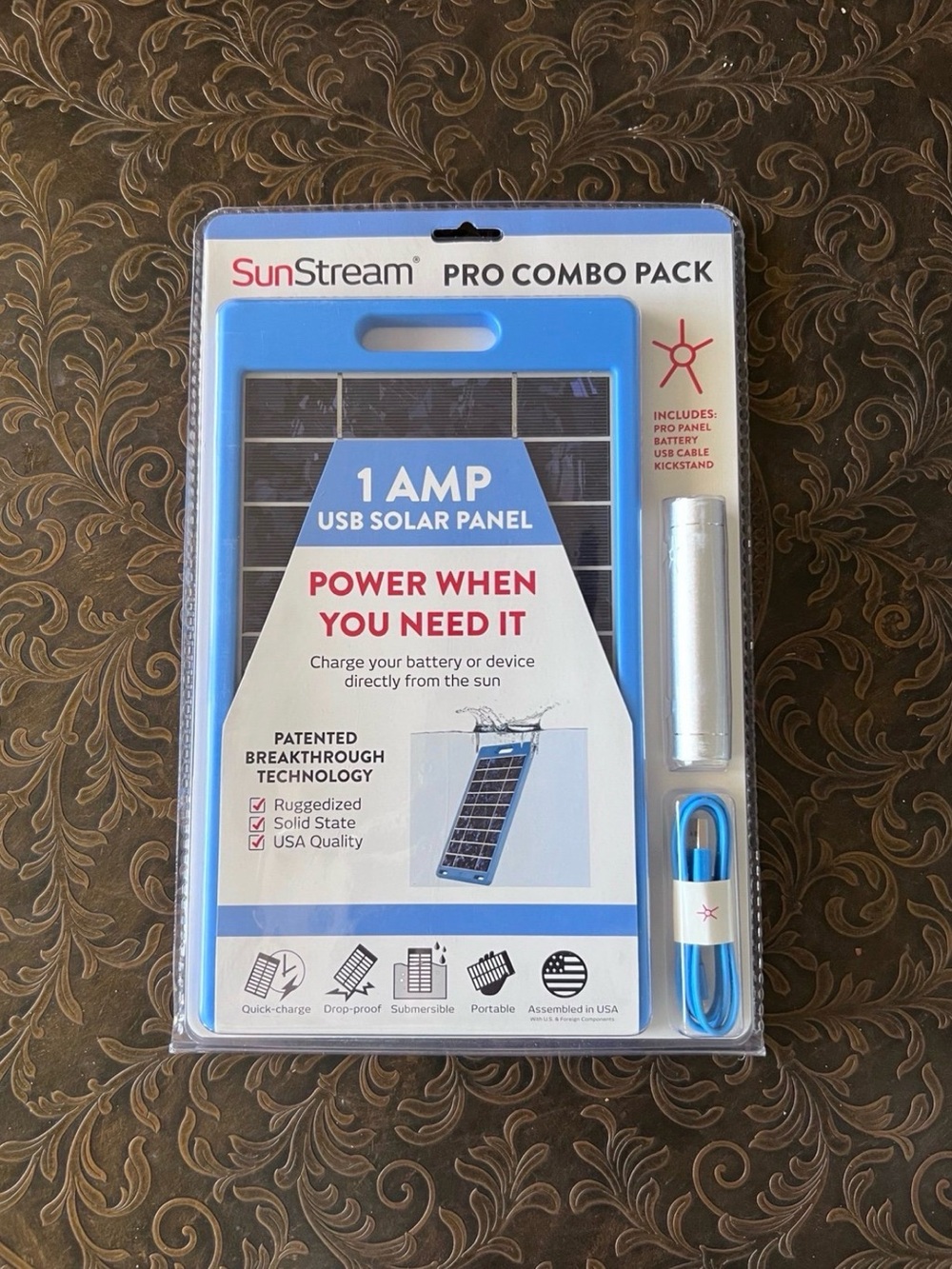 SunStream 5V Solar Power Charger - Blue